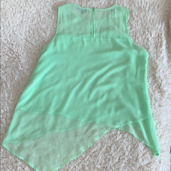 Vince Camuto Multi Layered Tank Top - Picture 6 of 9